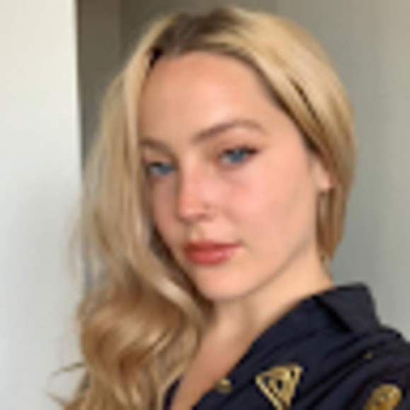 Meet your Posher, Chloe - Picture 1 of 1